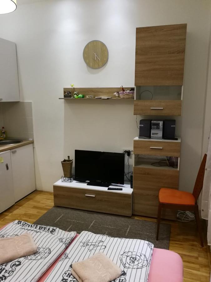 Imperia Apartments Belgrado Quarto foto